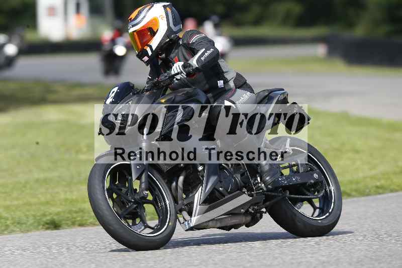 Archiv-2025/42 07.08.2025 Peter Studer Girls Day ADR/Gruppe pink/2